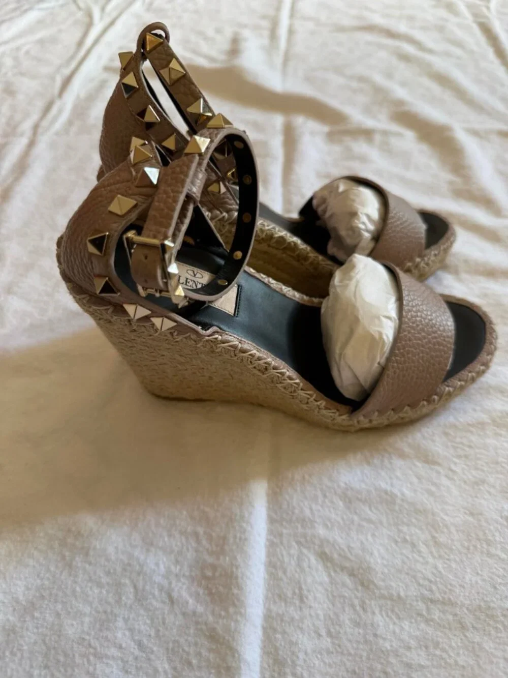 Valentino Garavani 105mm Rockstud Leather Wedge Espadrille Sandals 36